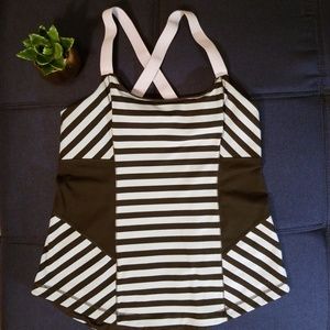 Lululemon Yoga Work It Out Top Black MINT GREEN